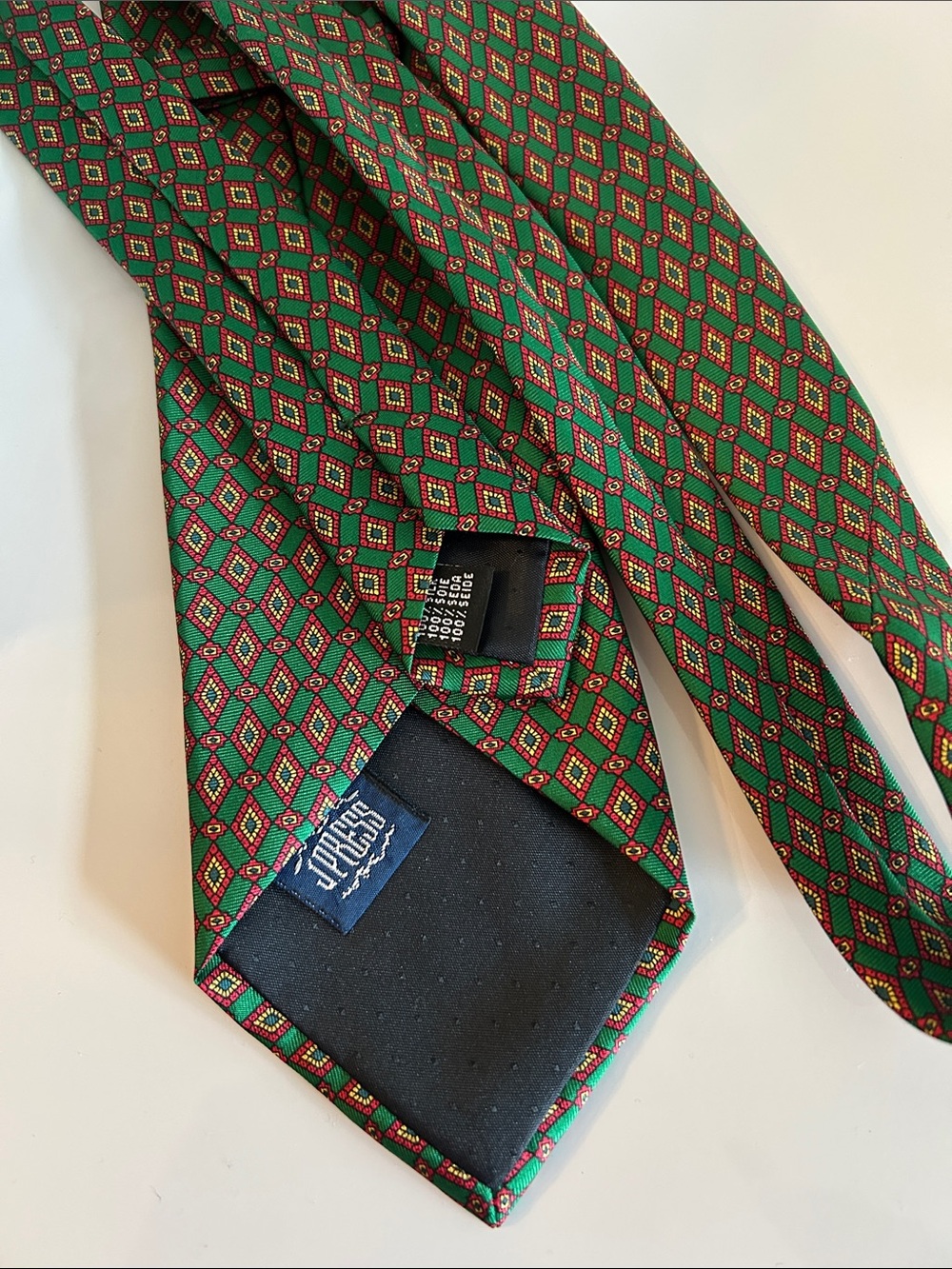 J. Press 100% Silk Made in Italy Green Tie with Geometric Design Extra Long - Picture 3 of 4